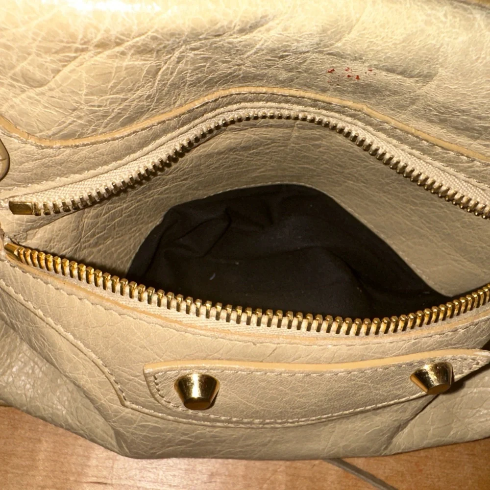 Balenciaga City Bag - Picture 8 of 11